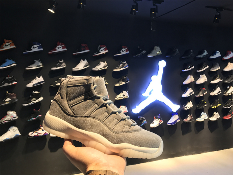 Air Jordan 11 PRM Grey Suede 914433 003